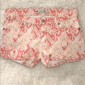 Levi’s Short Shorts